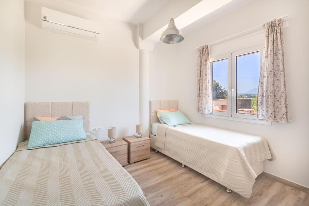 Dimitra'S Sunny Villa Mirsinochori Eksteriør billede